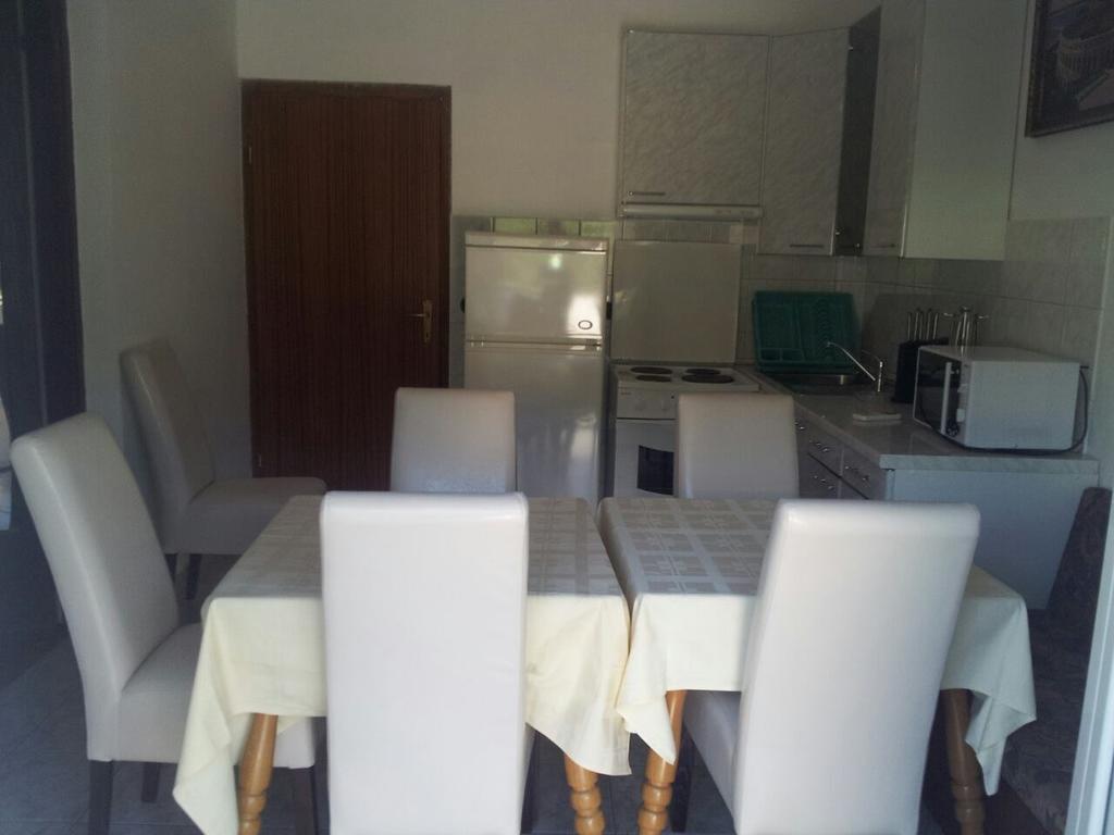 Apartments Jaca Banjol Cameră foto